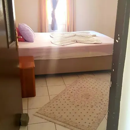 Sarimsakli Rio Karsisi Denize 0 Ayvalı